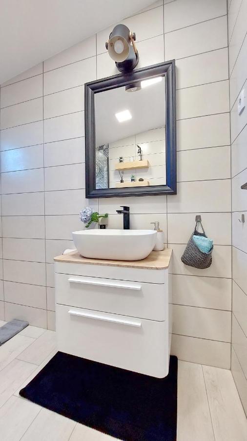 Le Petit 2 Apartment Cilipi Ngoại thất bức ảnh