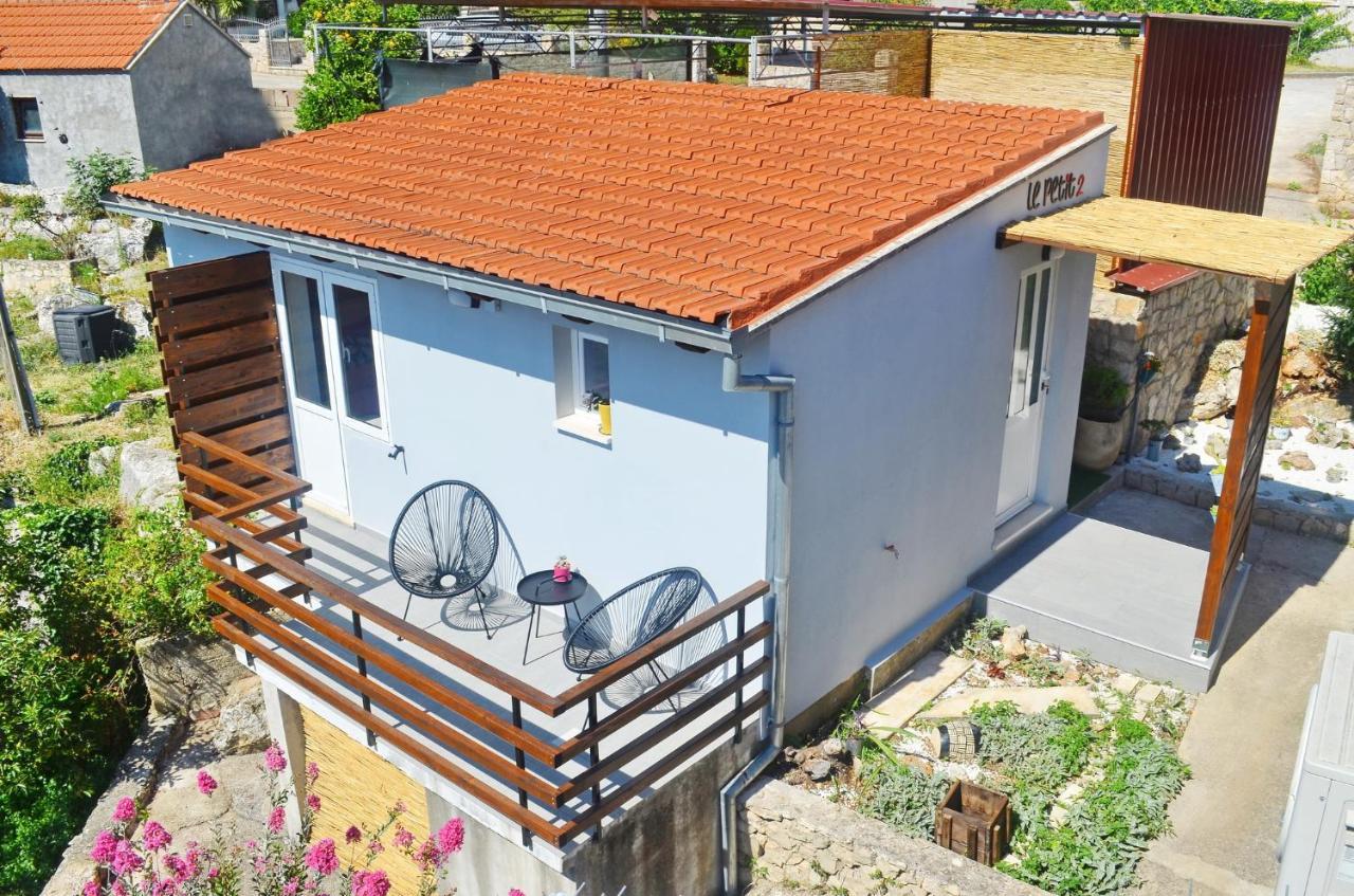 Le Petit 2 Apartment Cilipi Ngoại thất bức ảnh